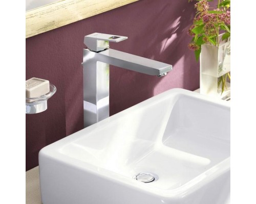 GROHE Eurocube 23406000 смеситель для умывальника высокий