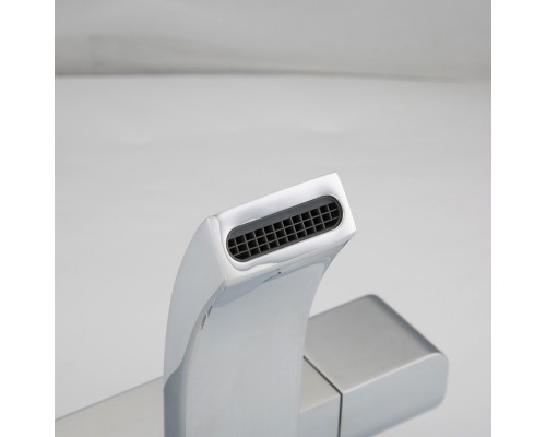 Душова система Gappo G2407-8 3х функц. одноваж. плоск. аератор лат. Ø35 (білий/хром)