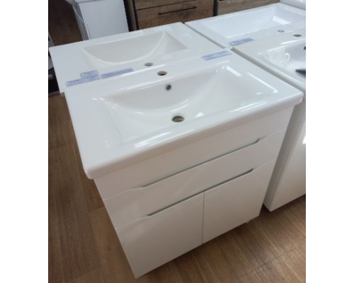 Умывальник LAVELLA CERAMIC NEW LINE 65